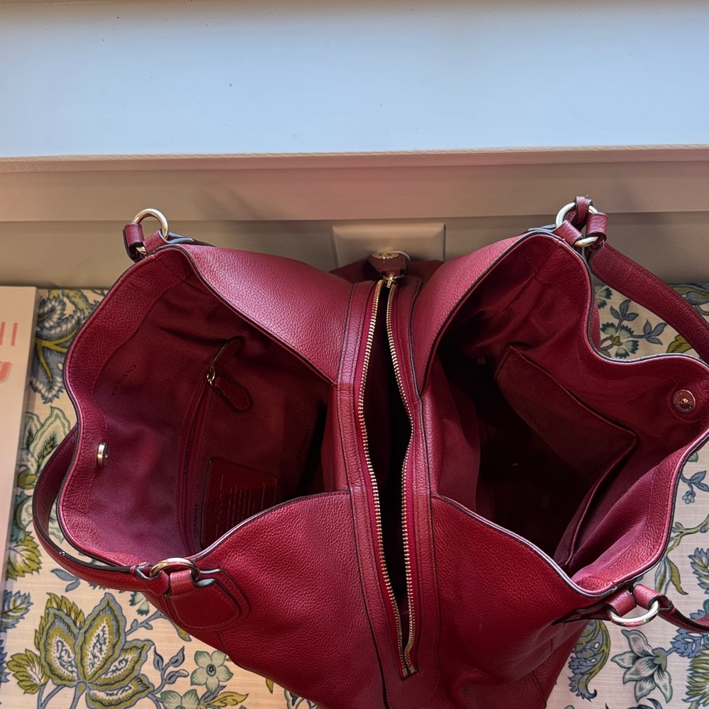 Coach Burgundy Leather Shoulder Bag - Picture 4 of 4